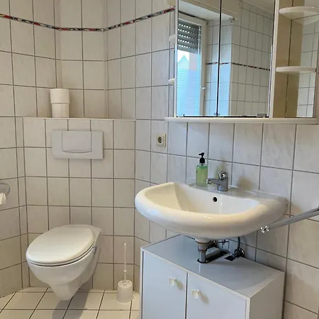 1 Apartment